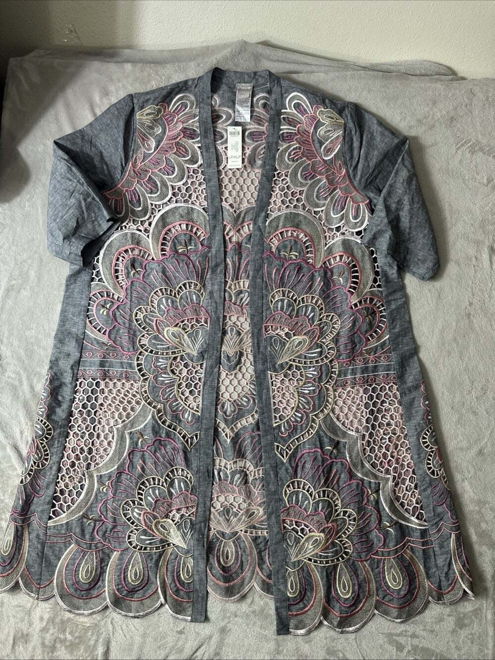 Chico’s Novelty Kimono L/XL Petite Linen Blend Scallop Embroidered Jacket NWT